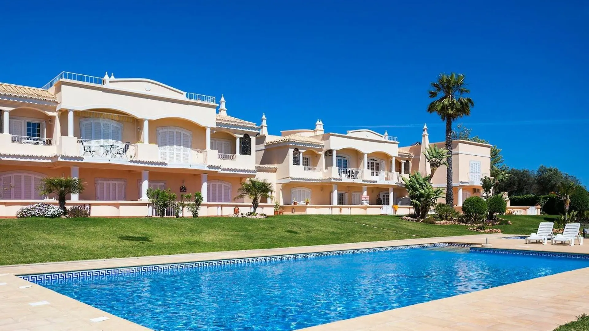 11 Marinha - Two Bedroom Apt At Praia Do Marinha Carvoeiro